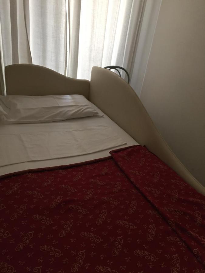 Blue Whale Bed & Breakfast Rome Exterior photo
